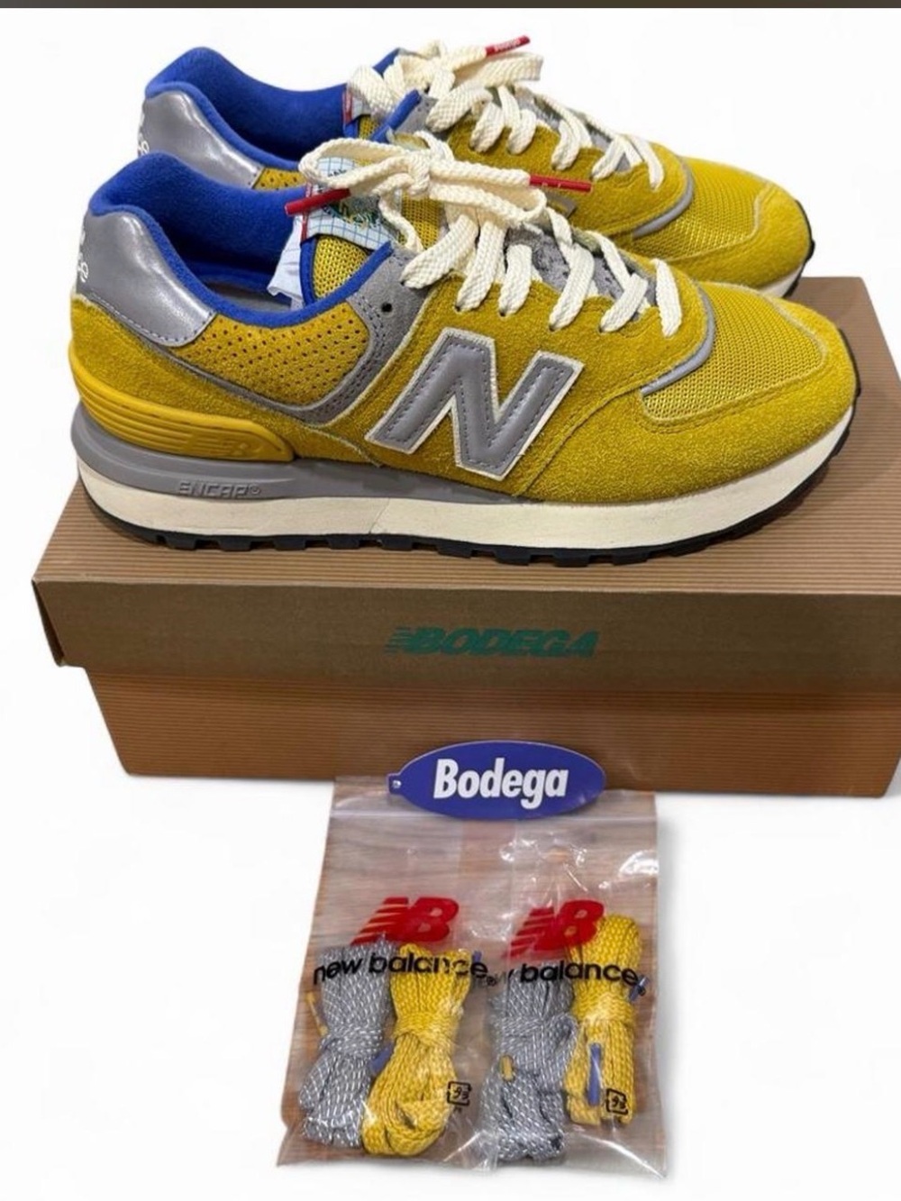 New Balance Bodega Men’s Yellow and Blue Retro 574 Sneakers Sz 7
